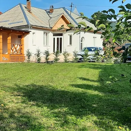 Mura House *