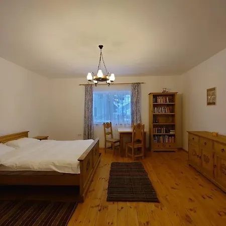 Mura House *