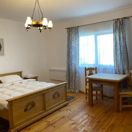 Mura House
