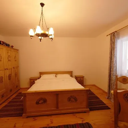 Villa Mura House Viseu de Sus